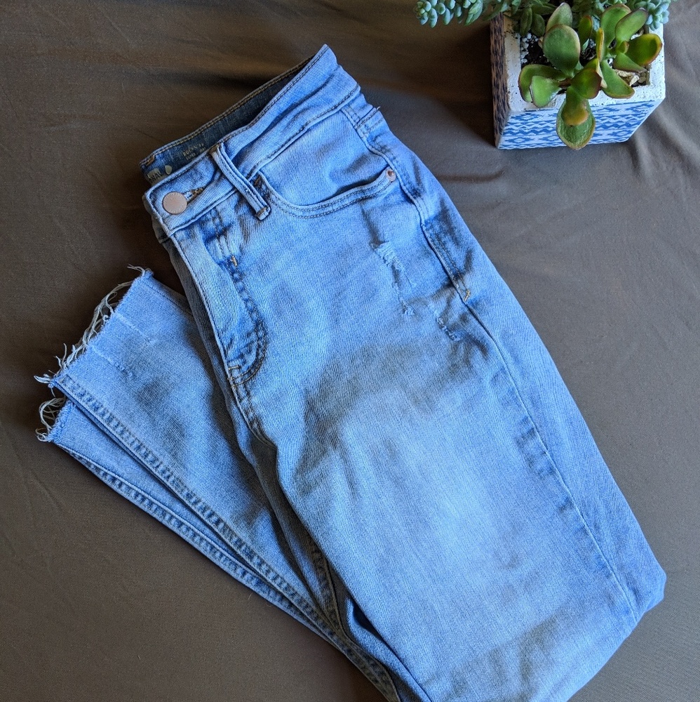 ~SOLD~ Old navy jeans
